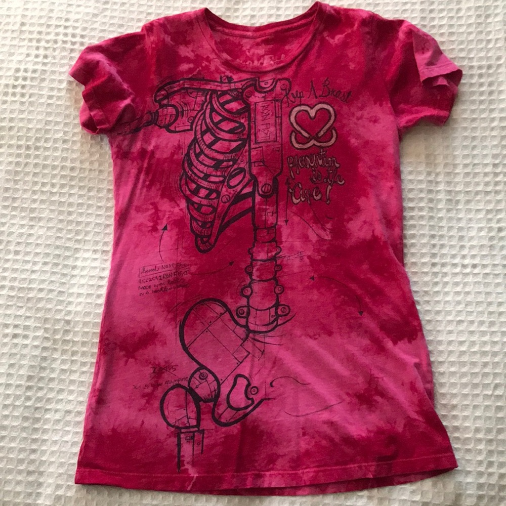 Women’s size large tie died tee shirt